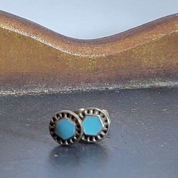 Turquoise Hexagon Stud Earrings with Vintage Filigree Setting, Elegant Design - Picture 2 of 10
